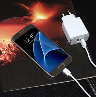 Mobiparts Wall Charger Dual USB 2.4A White