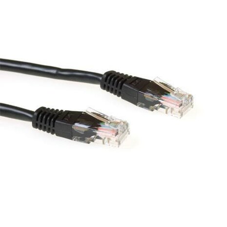 ACT Zwarte 7 meter UTP CAT6 patchkabel met RJ45 connectoren