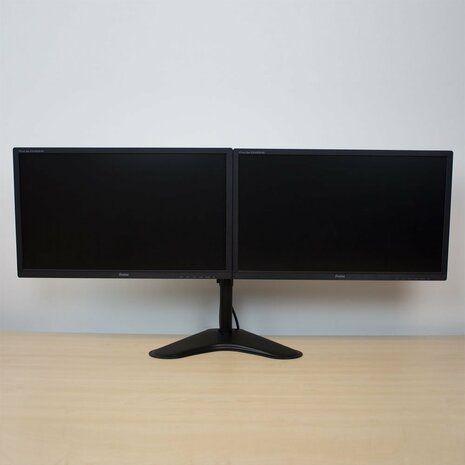ACT AC8320 flat panel bureau steun 81,3 cm (32") Vrijstaand Zwart