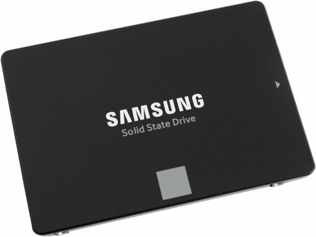 Samsung 870 EVO | 250GB SATA SSD | 2.5'' | 560MB/s
