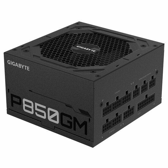 Gigabyte P850GM | 850W ATX Voeding (20+4 pin) | Zwart