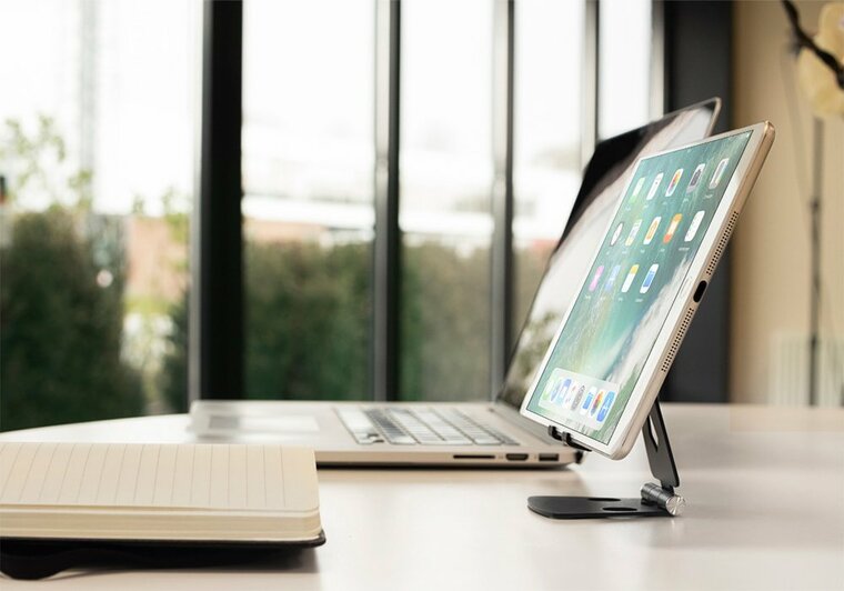 Mobiparts Tablet Stand | Verstelbare Tablethouder van Metaal | Maat L
