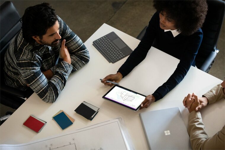 Microsoft Surface Go 2 | 10.5" Touch (1920x1280) | Intel Pentium Gold 4425Y | 4GB RAM | 64GB eMMC | Windows 10 Professional | Zilver | OPEN BOX