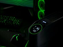 APC Back-UPS Pro Gaming BGM2200B-GR | 2200VA / 1320W | Line-Interactive | Pure Sinus | 4x Schuko + 2x IEC C13 | UPS